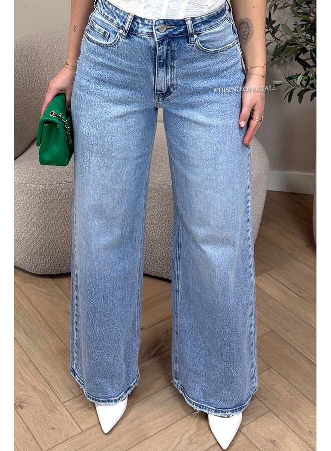 BLUE - 'MANILA JEANS' - BAGGY FIT STRETCH JEANS