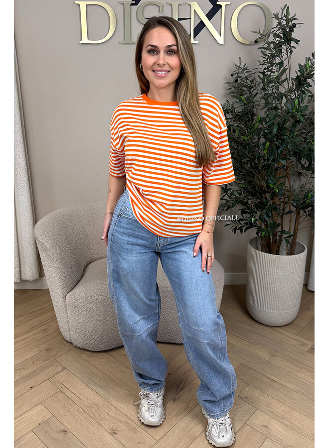 ORANGE - 'LEONI SHORTSLEEVE TEE' - STRIPED OVERSIZED TEE