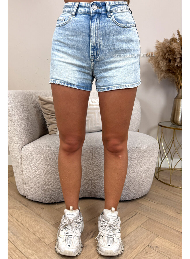 VINTAGE WASHING - 'BERLIN SHORTS' - STRETCH VIRAL BUM RIPPED DENIM SHORTS