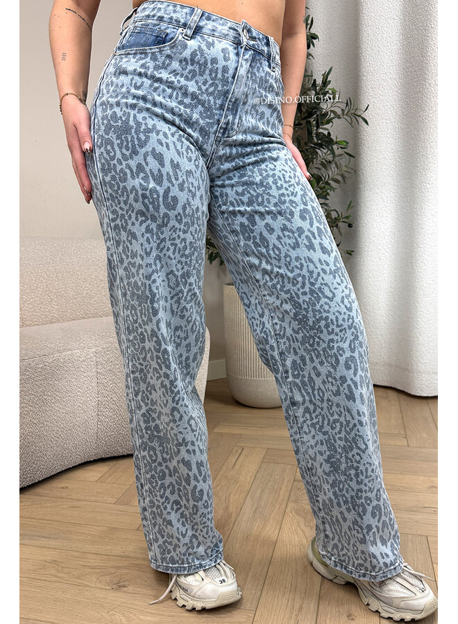 BLUE - 'LEO MAXIME JEANS' - SUPER STRETCH WIDE LEG JEANS [REGULAR]