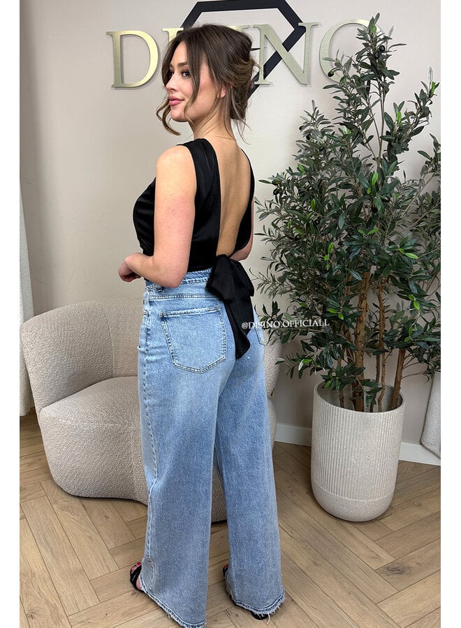 BLACK - 'KATE TOP' - SATIN OPEN BACK TOP