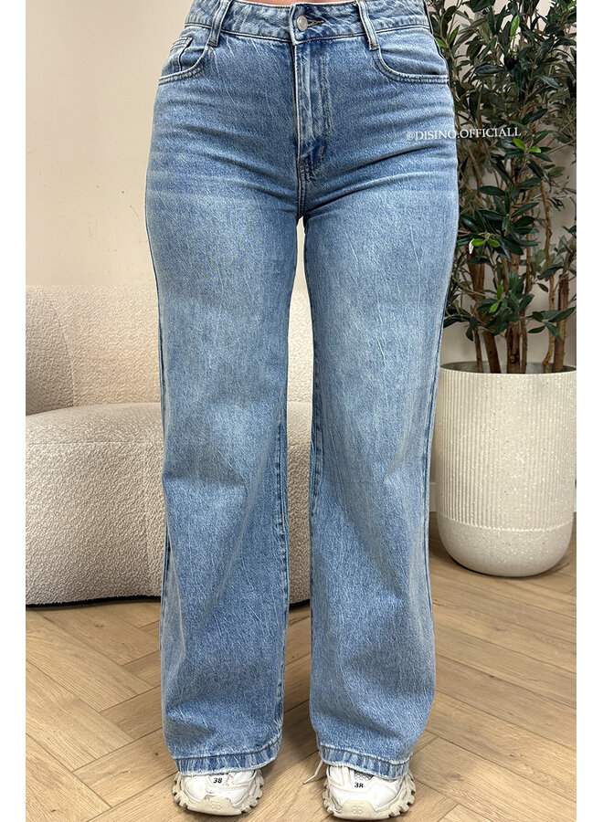 BLUE - 'LAVINA JEANS' - STRETCH SHAPING INSPIRED WIDE LEG JEANS