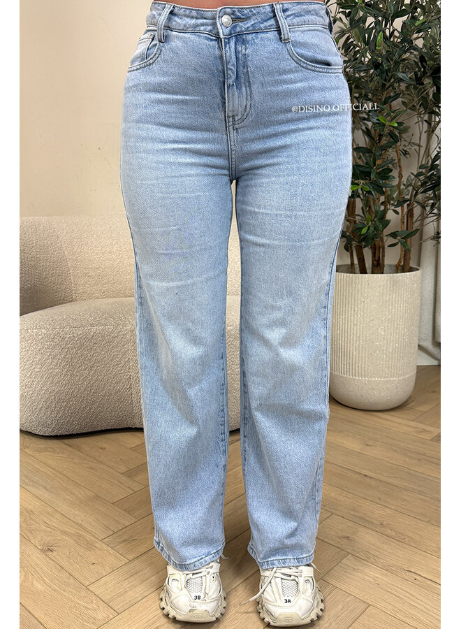 LIGHT BLUE - 'LAGUNA JEANS' - STRETCH HIGH WAIST WIDE LEG JEANS