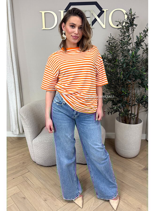 ORANGE - 'LEONI SHORTSLEEVE TEE' - STRIPED OVERSIZED TEE
