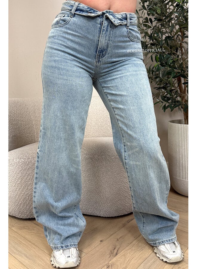 VINTAGE BLUE - 'LAUREN JEANS' - STRETCH FOLDED WAISTBAND WIDE LEG JEANS