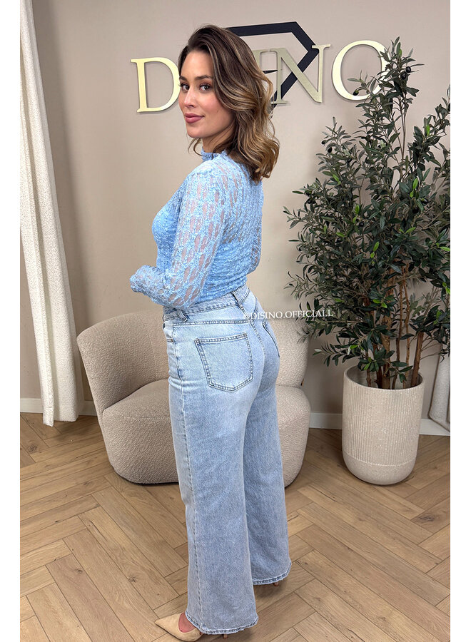 LIGHT BLUE - 'SELENA V2 TOP' - LACE TOP + TOP INSIDE