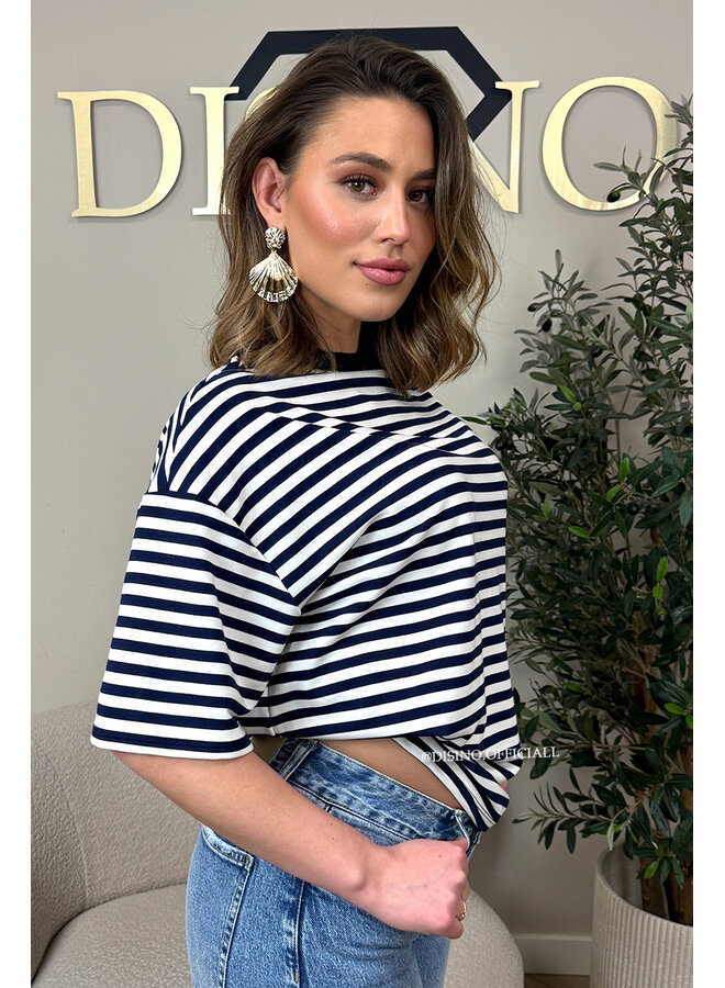 NAVY/WHITE - 'LEONI SHORTSLEEVE TEE' - STRIPED OVERSIZED TEE