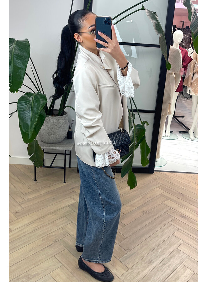BEIGE - 'NORA BLAZER' - VIRAL BUTTON BLAZER