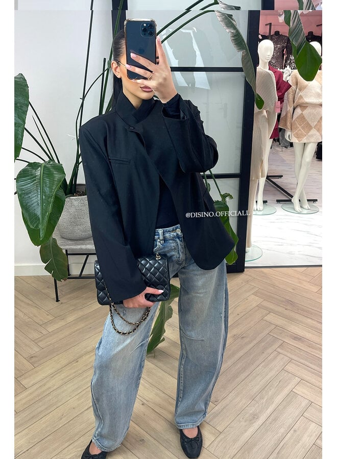 BLACK - 'NORA BLAZER' - VIRAL BUTTON BLAZER
