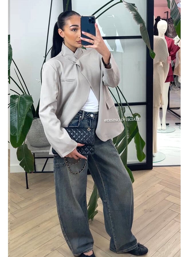 TAUPE - 'NORA BLAZER' - VIRAL BUTTON BLAZER