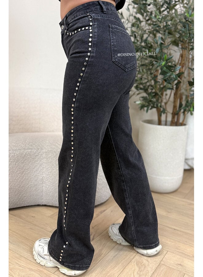 BLACK - 'RAVEN JEANS' - STUDS EXCLUSIVE STRETCH WIDE LEG JEANS