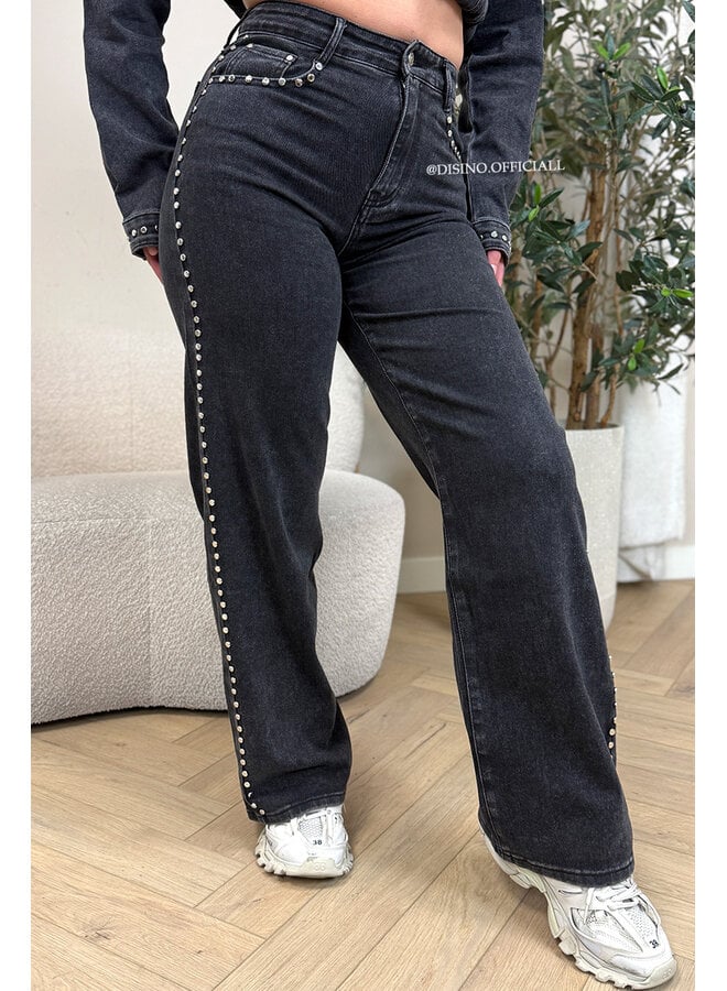 BLACK - 'RAVEN JEANS' - STUDS EXCLUSIVE STRETCH WIDE LEG JEANS