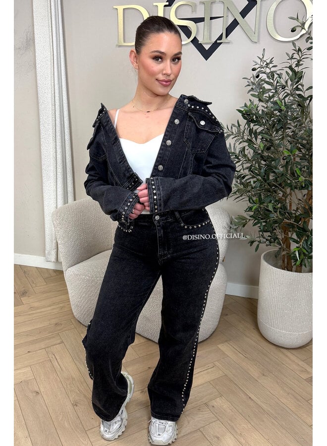 BLACK - 'RAVEN JEANS' - STUDS EXCLUSIVE STRETCH WIDE LEG JEANS