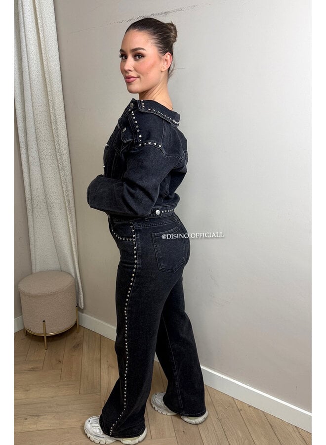 BLACK - 'RAVEN JACKET' - STUDS EXCLUSIVE DENIM JACKET