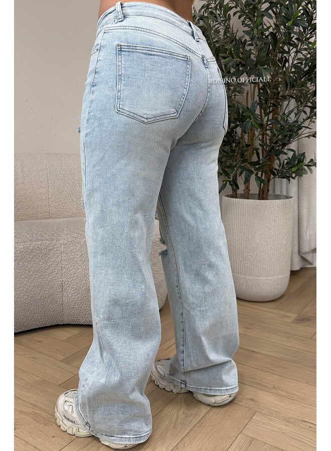 LIGHT BLUE - 'LIVV JEANS' - RIPPED SUPER STRETCH MEDIUM  WAIST WIDE LEG JEANS