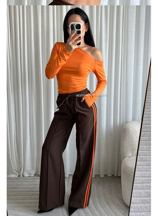 CHOCO/ORANGE - 'QUINTY PANTS' - STRIPED COMFY PANTALON