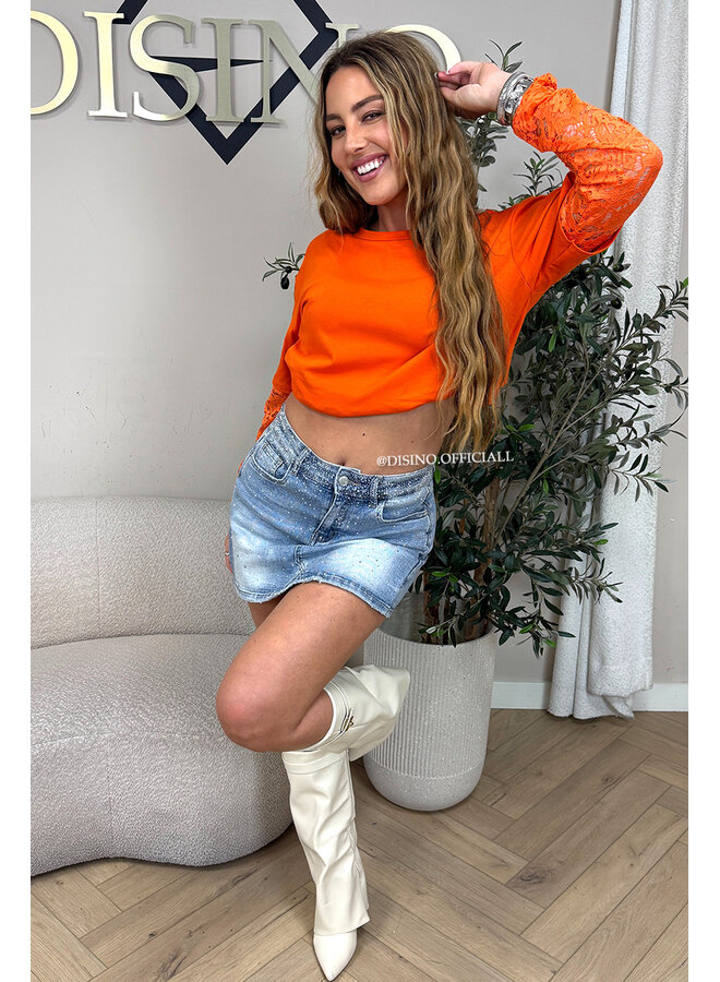 ORANGE - 'ESTELLE V2' - LACE SLEEVES OVERSIZED TEE