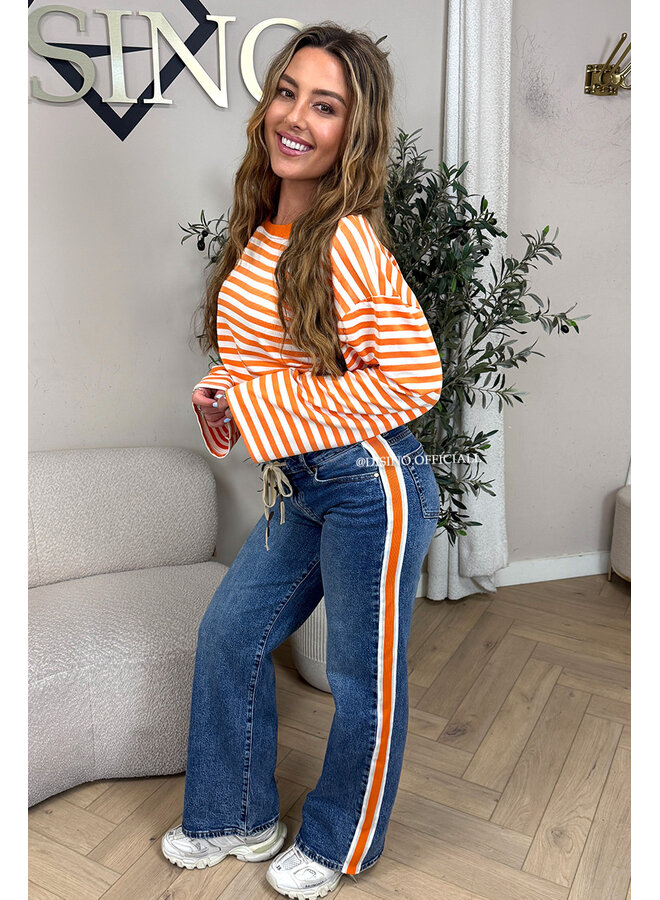 ORANGE - 'LEONI TEE' - STRIPED LONG SLEEVE TEE