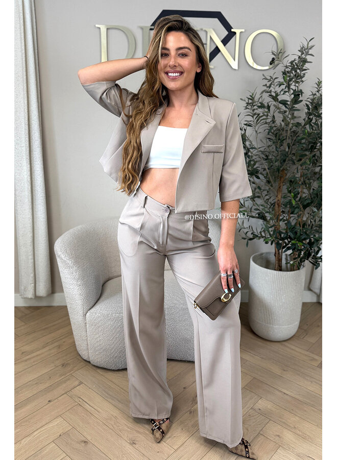 TAUPE - 'VAYÉN BLAZER' - VIRAL SHORT ASSYMETRIC BLAZER