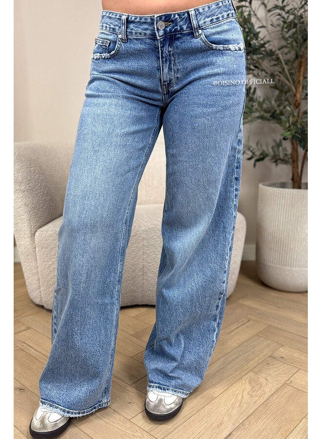 BLUE - 'VERDEA JEANS' - MEDIUM WAIST EXTRA WIDE LEG STRETCH JEANS