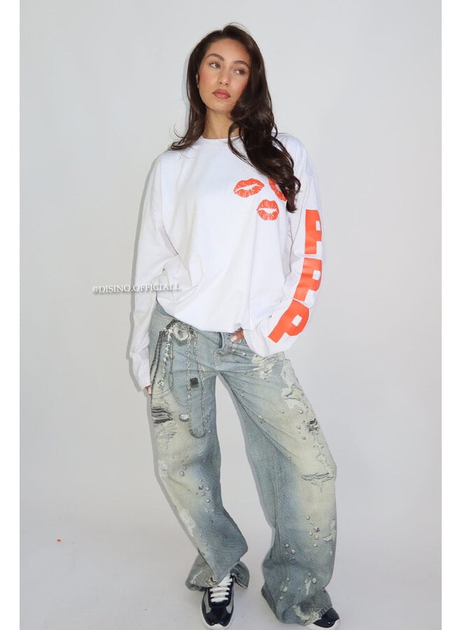 WHITE - 'PPP LONGSLEEVE' - OVERSIZED PRIORITY LONGSLEEVE TEE