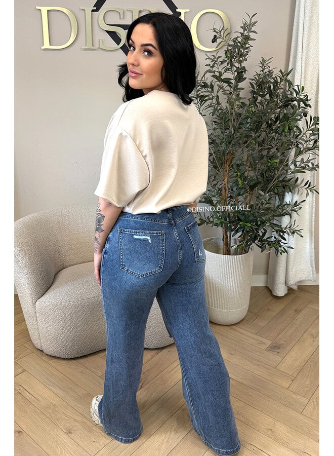 BEIGE - 'MILA TOP' - OVERSIZED CROPPED TOP