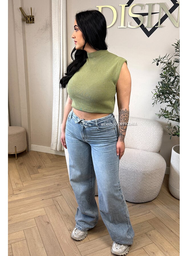 PISTACHE GREEN - 'CLEO' - BOYFRIEND PUFF SHOULDER TOP