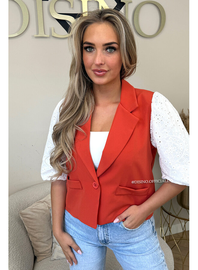 CORAL - 'QUINN SHORT SLEEVE' - BRODERIE PUFF SLEEVE BLAZER