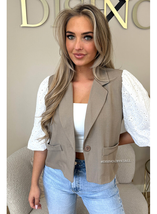 TAUPE - 'QUINN SHORT SLEEVE' - BRODERIE PUFF SLEEVE BLAZER