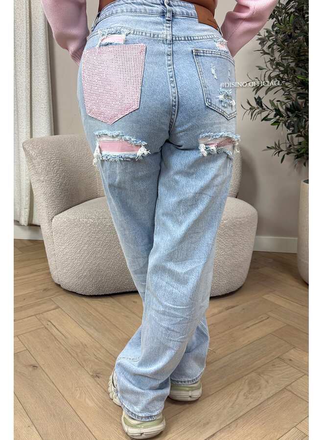 PINK - 'SYDNEY RHINESTONE' - STRETCH VIRAL RIPPED BACK STRAIGHT LEG JEANS
