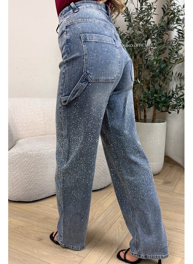 BLUE - 'LUMIÉRE JEANS' - STRETCH DIAMONDS ALL OVER BALLOON LEG JEANS