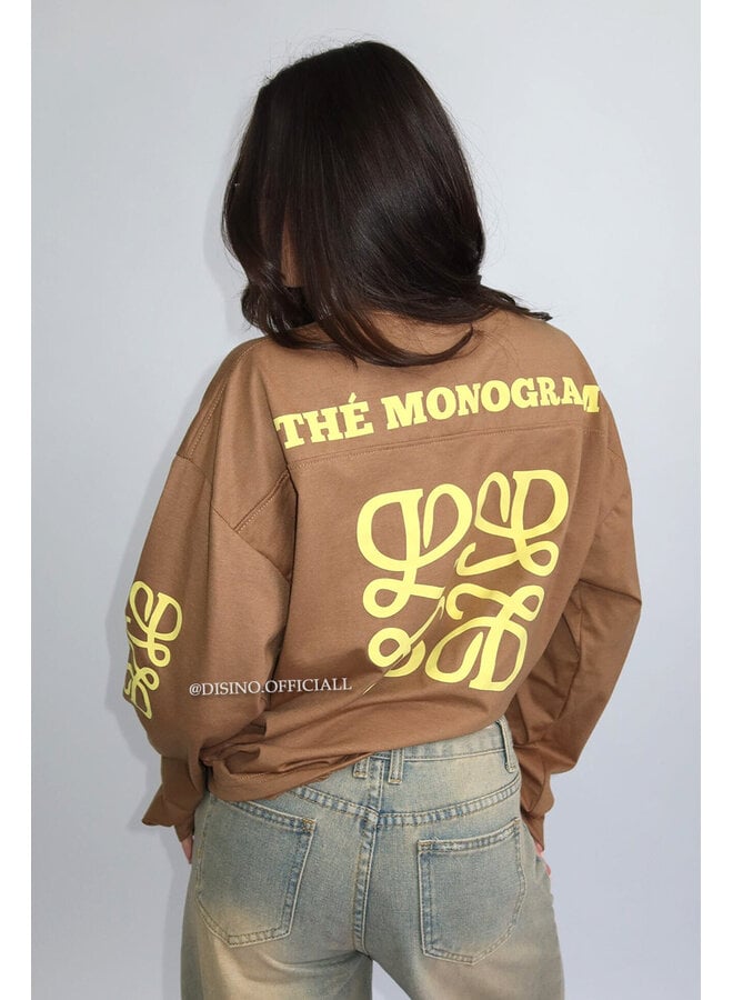 MOCCA - 'MONOGRAM LONGSLEEVE' - OVERSIZED PRIORITY LONGSLEEVE TEE