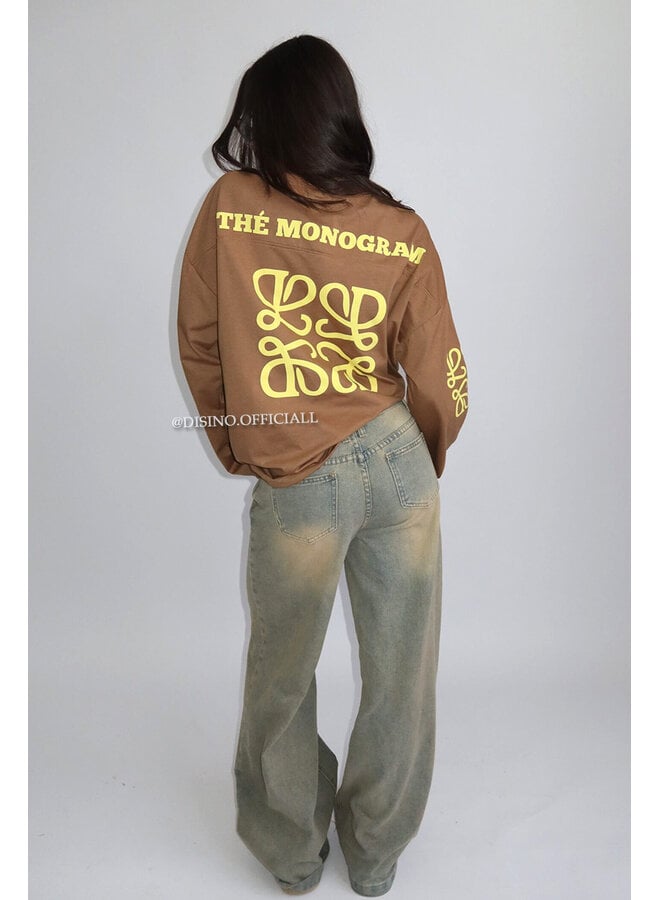 MOCCA - 'MONOGRAM LONGSLEEVE' - OVERSIZED PRIORITY LONGSLEEVE TEE