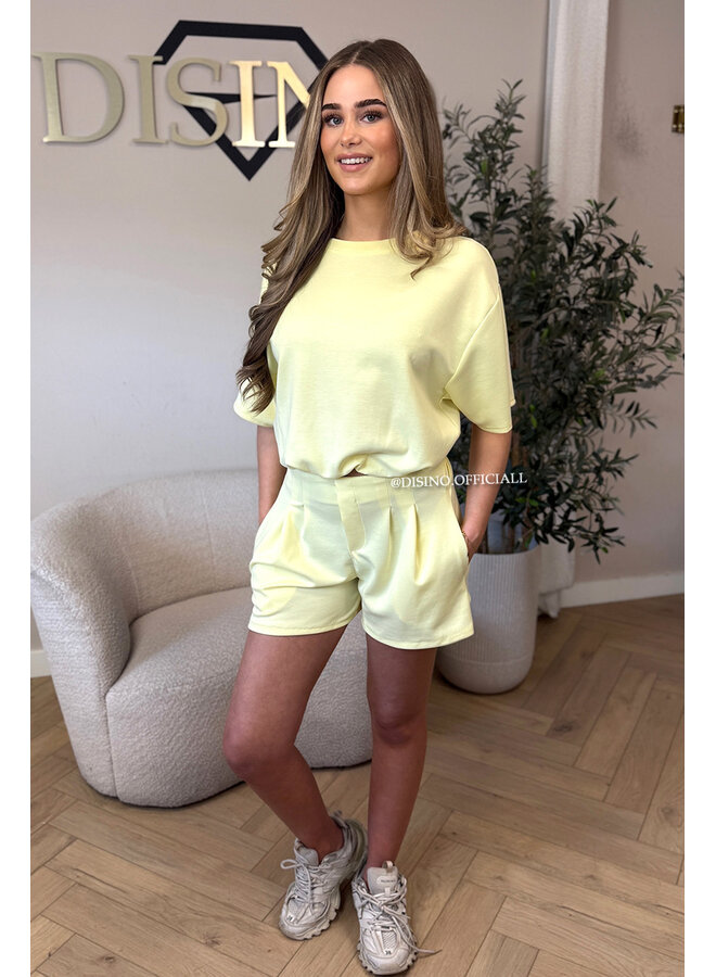 YELLOW - 'MILA SHORT SET' - OVERSIZED TOP + PANTS TWO PIECE SET