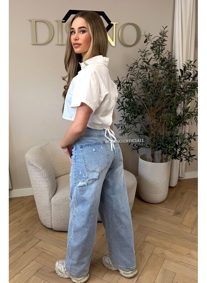 LIGHT BLUE - 'LISBOA JEANS' - STRETCH DESTROYED FOLDED JEANS
