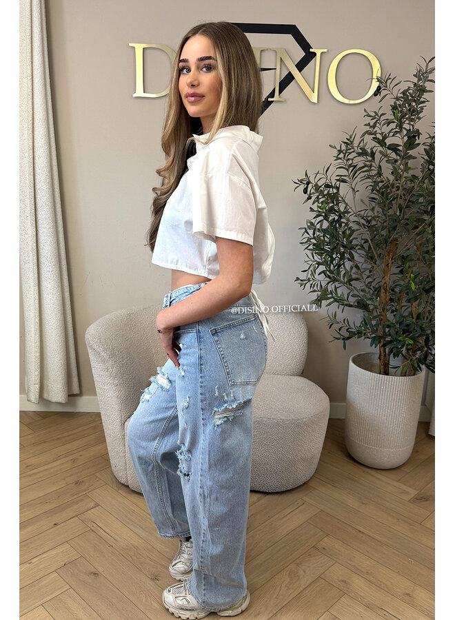 LIGHT BLUE - 'LISBOA JEANS' - STRETCH DESTROYED FOLDED JEANS