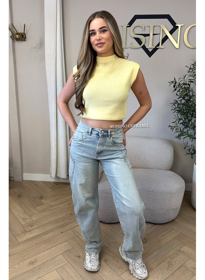 SOFT YELLOW - 'CLEO' - BOYFRIEND PUFF SHOULDER TOP
