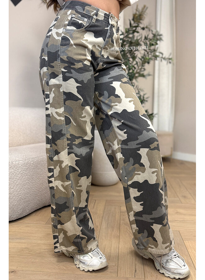 CAMO - 'TYLER JEANS' - CAMO WIDE LEG JEANS