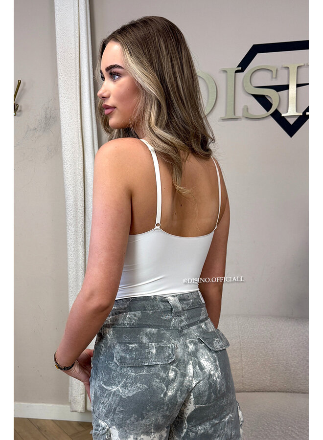 WHITE - 'NATHALIE BODYSUIT' - CLASSY SHAPING SEAMLESS BODYSUIT