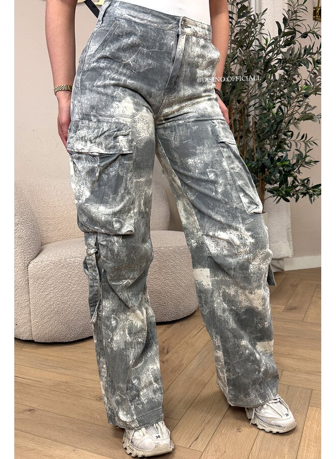 GREY - 'YADE V2 JEANS' - ACID WASH CARGO JEANS