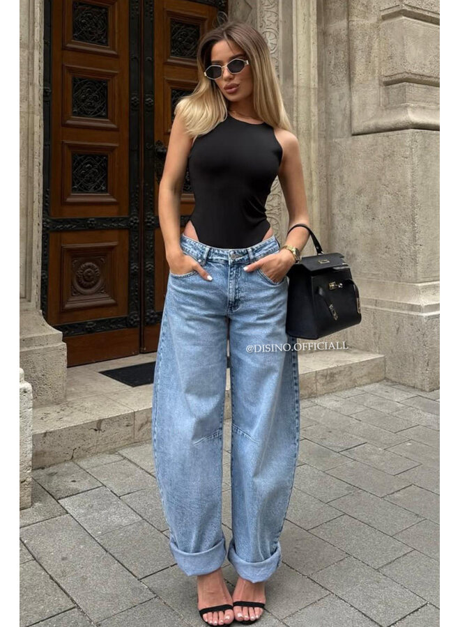 LIGHT BLUE - 'WALES JEANS' - STRETCH VIRAL BALLOON JEANS
