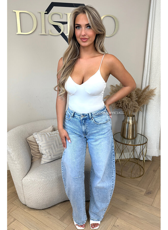 LIGHT BLUE - 'WALES JEANS' - STRETCH VIRAL BALLOON JEANS