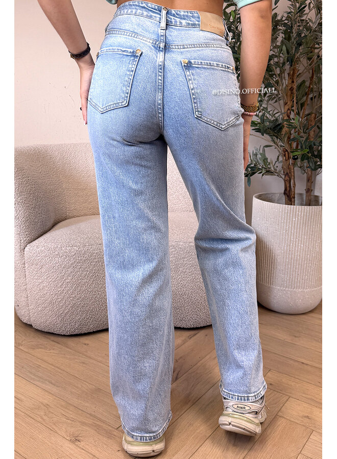 LIGHT BLUE - 'MIAMI JEANS' - PERFECT STRETCH HIGH WAIST JEANS