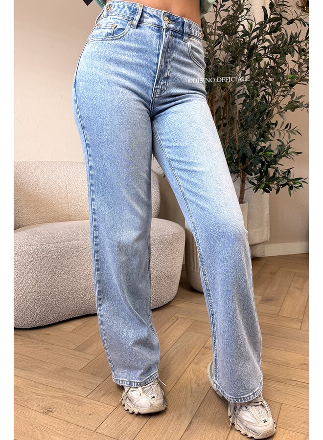 LIGHT BLUE - 'MIAMI JEANS' - PERFECT STRETCH HIGH WAIST JEANS