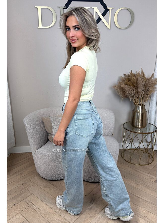 VINTAGE BLUE - 'AXELLE JEANS' - ASSYMETRIC SUPER STRETCH EXCLUSIVE WIDE LEG JEANS