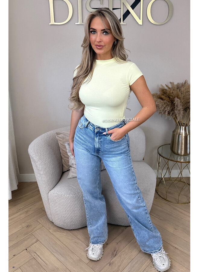 YELLOW - 'MIA SHORTSLEEVE TOP' - PERFECT FIT HIGH NECK SHORTSLEEVE TOP