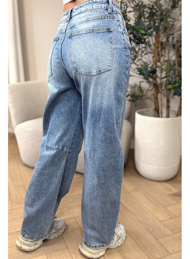 BLUE - 'GENOA JEANS' - STRETCH BALLOON LEG JEANS