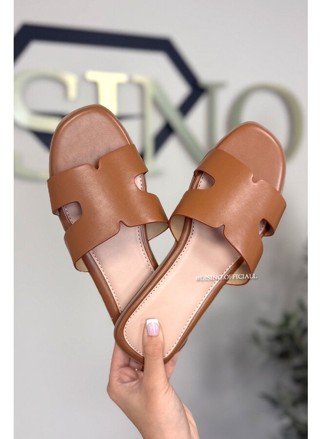 CAMEL - 'H-SLIDERS' - DESIGNER INSPIRED SLIPPERS