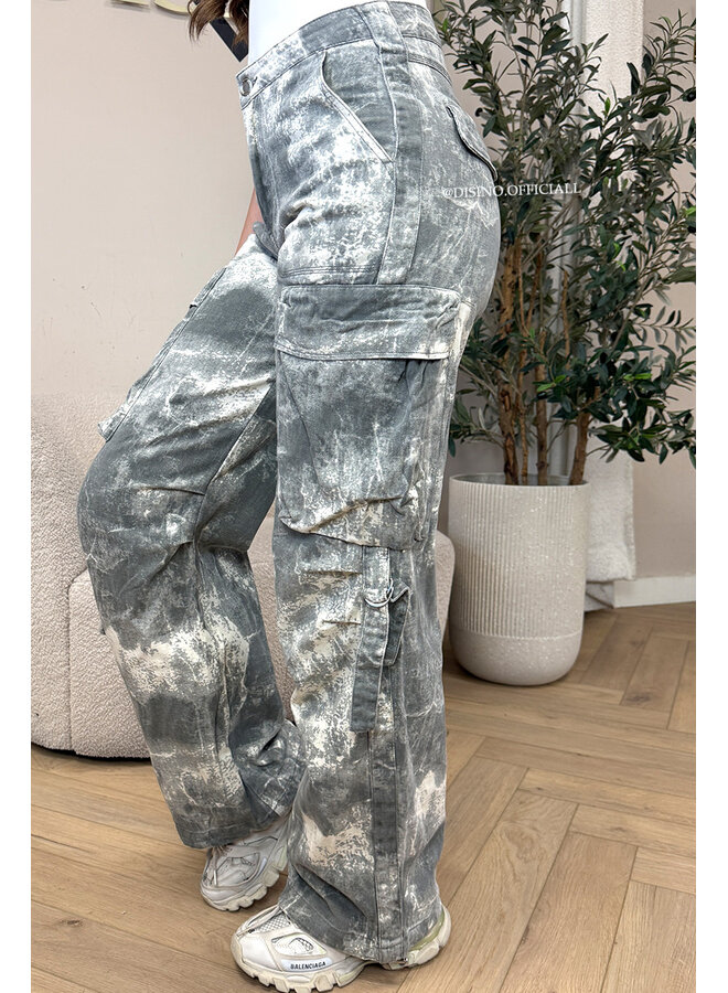 GREY - 'YADE V2 JEANS' - ACID WASH CARGO JEANS