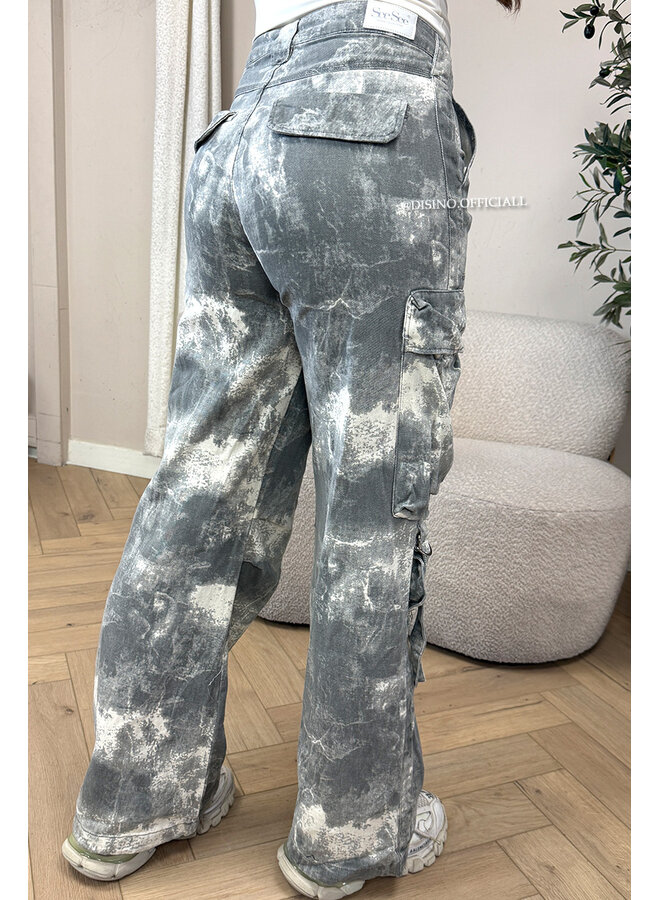 GREY - 'YADE V2 JEANS' - ACID WASH CARGO JEANS